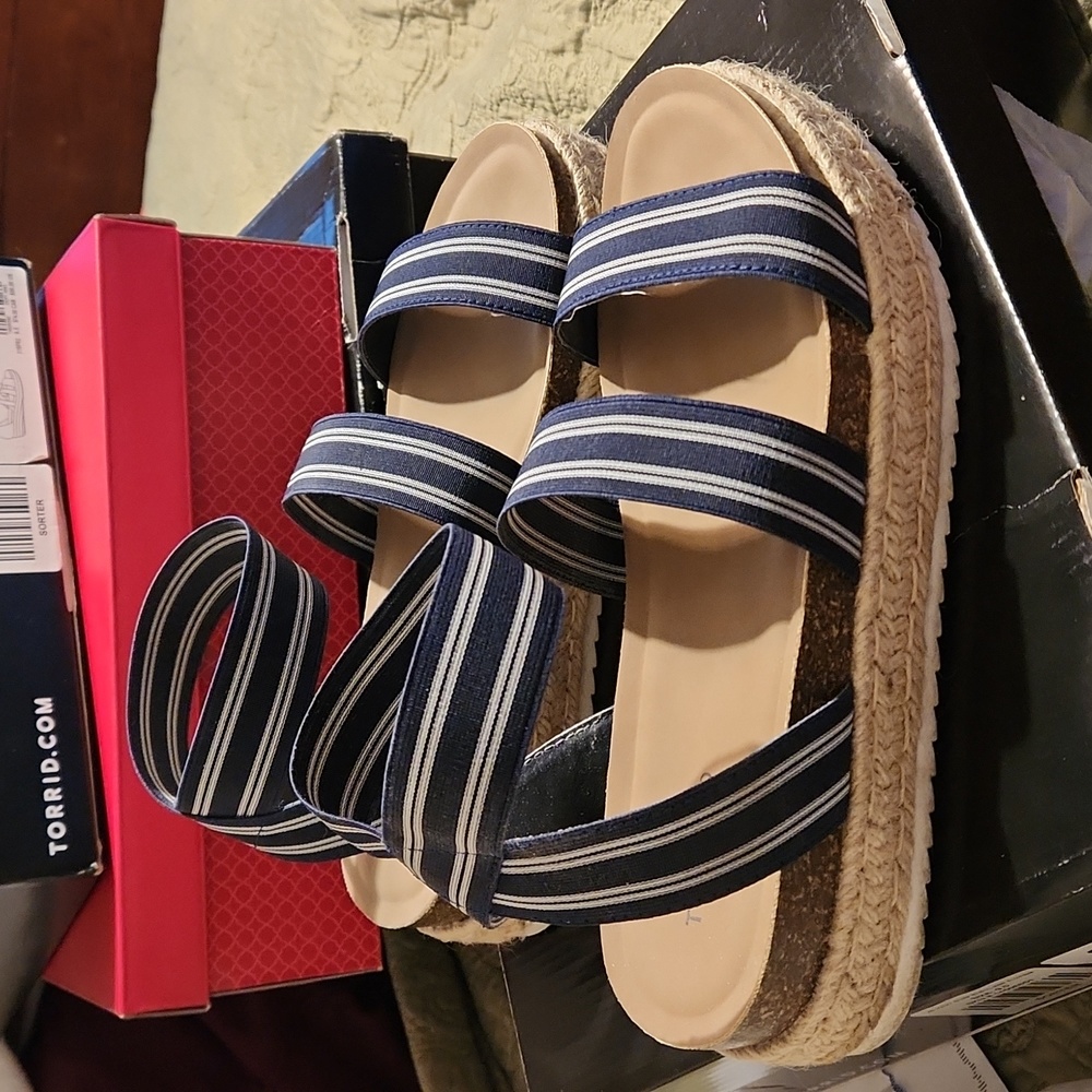 Torrid Espadrilles - Picture 2 of 6